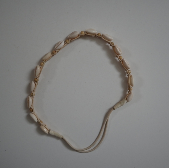 🎁 Free with purchase! Shell Headband - Picture 2 of 5